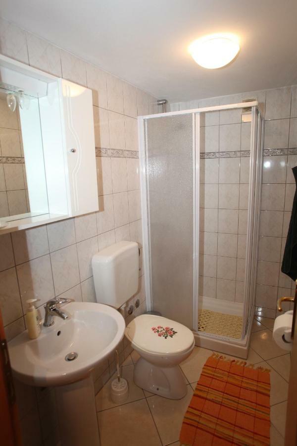 Accommodation Lily Vrana  Dış mekan fotoğraf