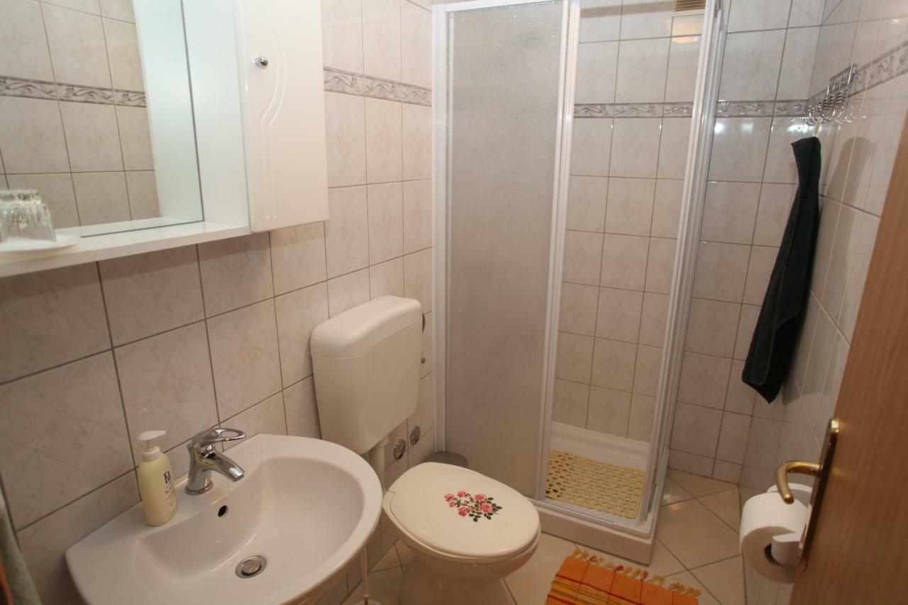 Accommodation Lily Vrana  Dış mekan fotoğraf